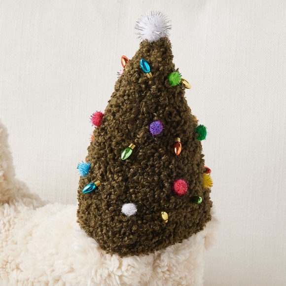 NWT Pottery Barn Dog With Christmas Tree Hat Shaped Pillow - Picture 6 of 7